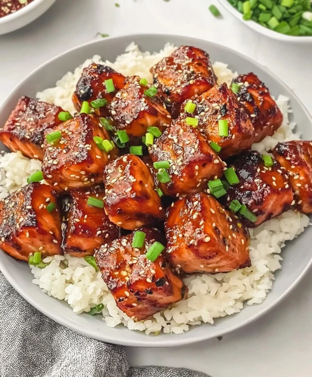 Honey Garlic Salmon Bites