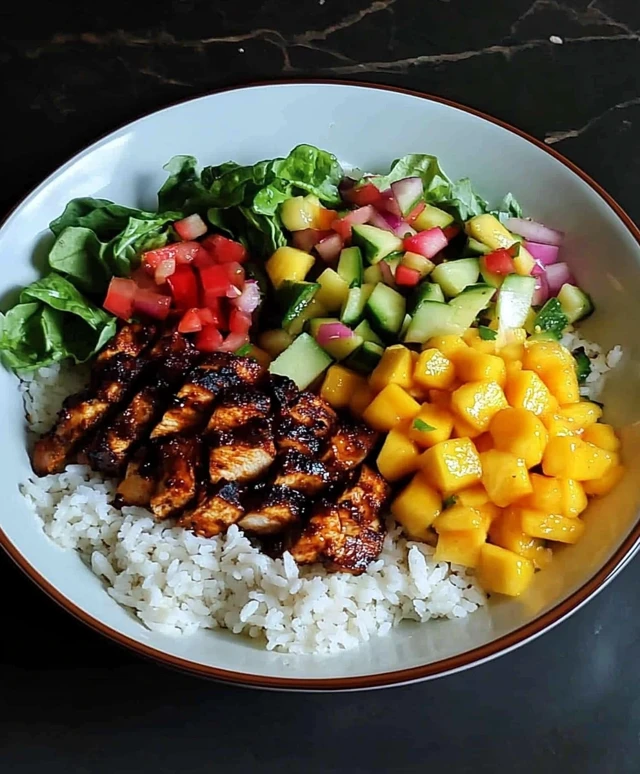 Jerk Chicken Buddha Bowl: A Flavorful and Healthy Meal Idea